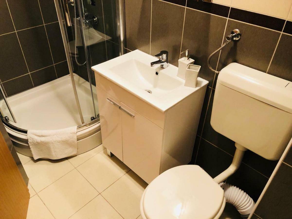 Apartman Stevic Pisak Exteriér fotografie